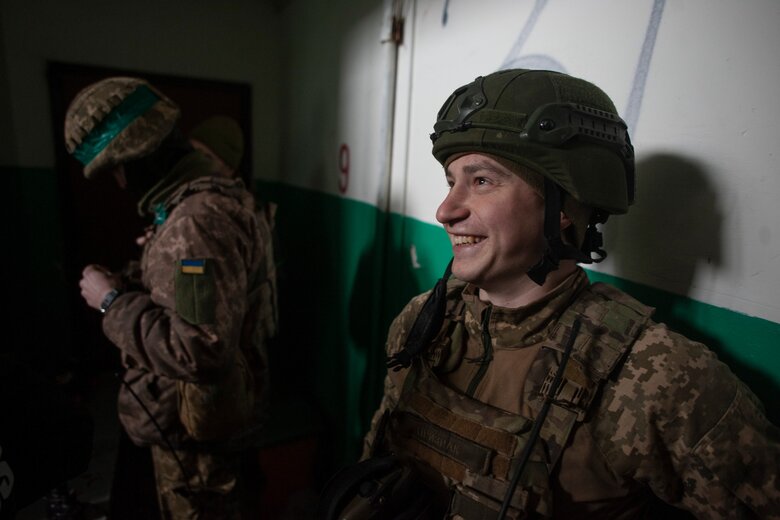 У Бахмуті тривають криваві вуличні бої, росіян не пускають на Часів Яр та Костянтинівку, - ЗСУ 04