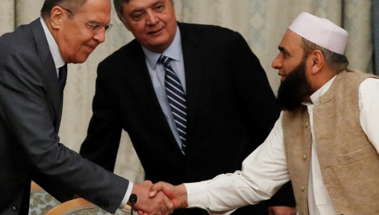 Афганістан хоче купувати російські нафтопродукти в обмін на родзинки