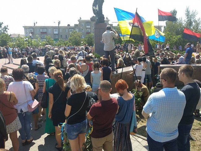 Убитого ветерана Донбасса Олешко похоронили в Бердянске 08