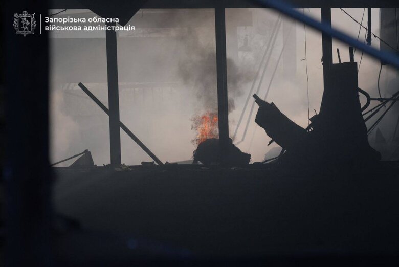 наслідки ворожого удару по Запоріжжю