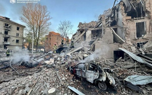 Російські дрони, ракети та балістика вдарили по містах України: чотири людини було вбито, понад 30 поранено, - Зеленський