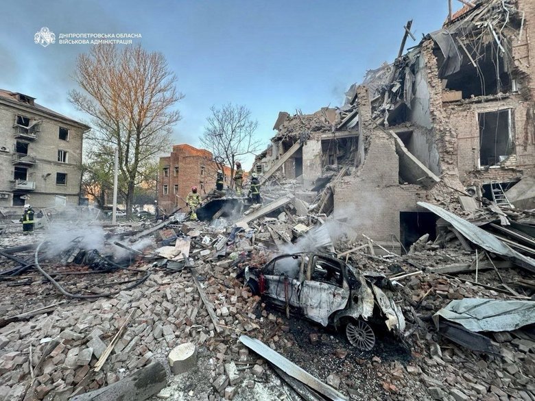 У Дніпрі після нічної атаки поранені 14 людей