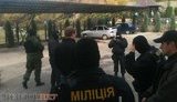 Как УБОП штурмует дом депутата БЮТ Суслова: "была драка, я весь в крови". ФОТОрепортаж