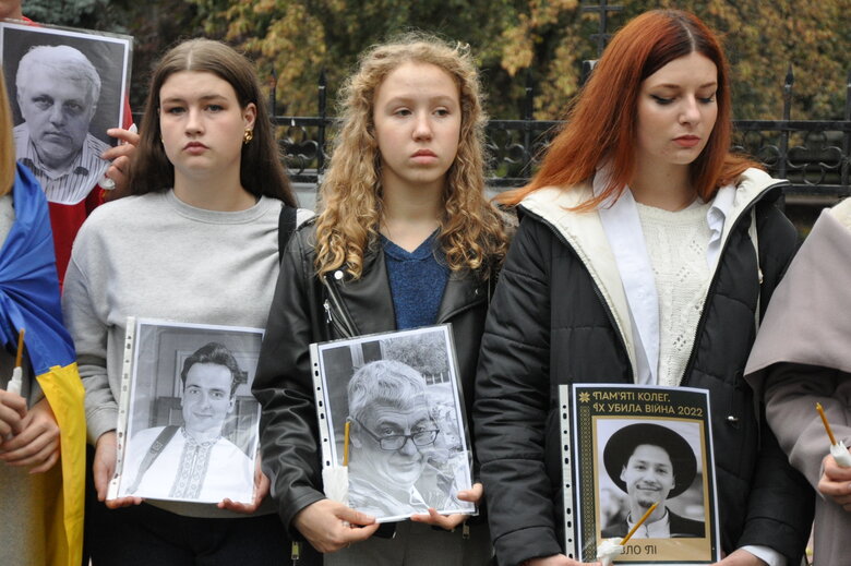 У Києві відбулося поминальне богослужіння за загиблими українськими журналістами 04