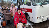 На сегодняшний день не запланировано открытие эвакуационных коридоров. Идет работа над маршрутами для доставки гумпомощи, - Верещук. ВИДЕО