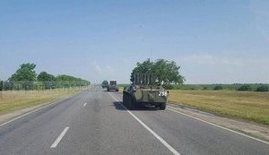 Переміщення колони російської бронетехніки зафіксовано на трасі Тирасполь-Рибниця поблизу кордону з Україною, - експерт Філіпенко. ВІДЕО+ФОТО