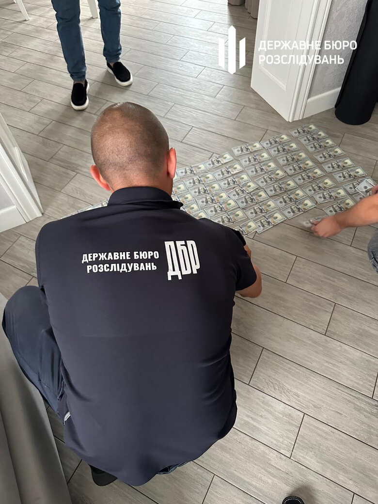 махінації з виплатами військовим