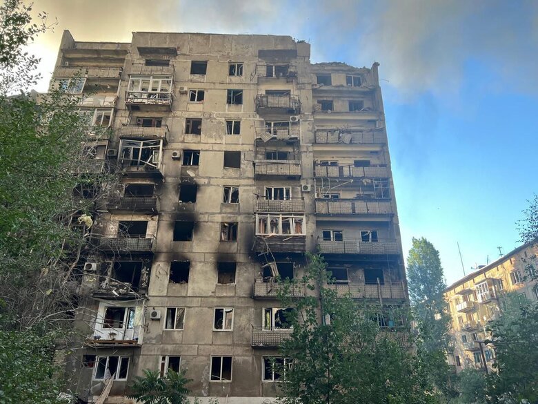 На Донеччині внаслідок російських обстрілів загинули четверо людей, ще п’ятеро зазнали поранень