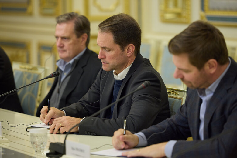 Zelensky met with US congressmen 03
