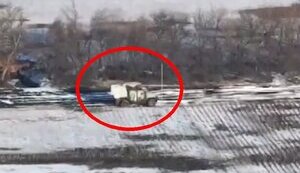 Soldiers on Husky armoured vehicle approach enemy position, throw TM-62 mine into dugout and destroy it along with occupiers. VIDEO