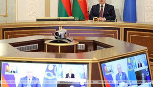 Лукашенко пожаловался Путину на "оголтелое" поведение Польши и стран Балтии