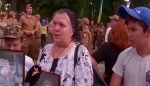 "Мы не семьи погибших, мы - семьи тех, кто отдал жизнь за Украину", - мама бойца отряда "Дика качка" ВПС Украины Дениса Поповича, павшего на ОП "Зенит" в 2015 году. ВИДЕО