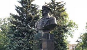 Институт нацпамяти обратился в Генпрокуратуру из-за восстановленного памятника Жукову в Харькове
