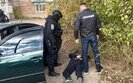 Вимагали гроші з дружини військового: на Житомирщині затримали двох чоловіків