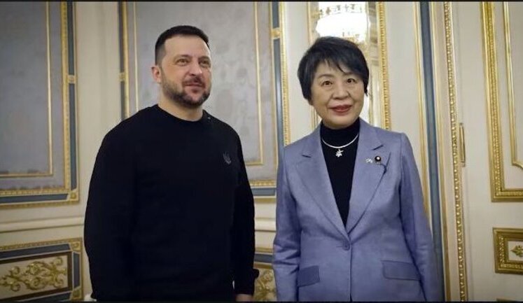 Зеленский провел встречу с главой МИД Японии Камикавой: говорили о помощи в сфере безопасности и сильном лидерстве в международной политике. ВИДЕО