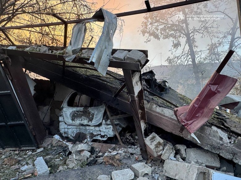 Russia attacked Dnipro: a fire broke out following the strike