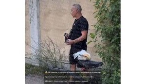 Man threatens to detonate grenades under bridge in Cherkasy: negotiations underway. PHOTOS