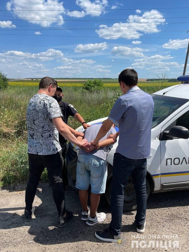 Зловмисника, який зґвалтував 79-річну пенсіонерку, затримали на Харківщині, - Нацполіція 01