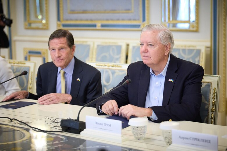 Zelenskyy met with Lindsey Graham and Richard Blumenthal
