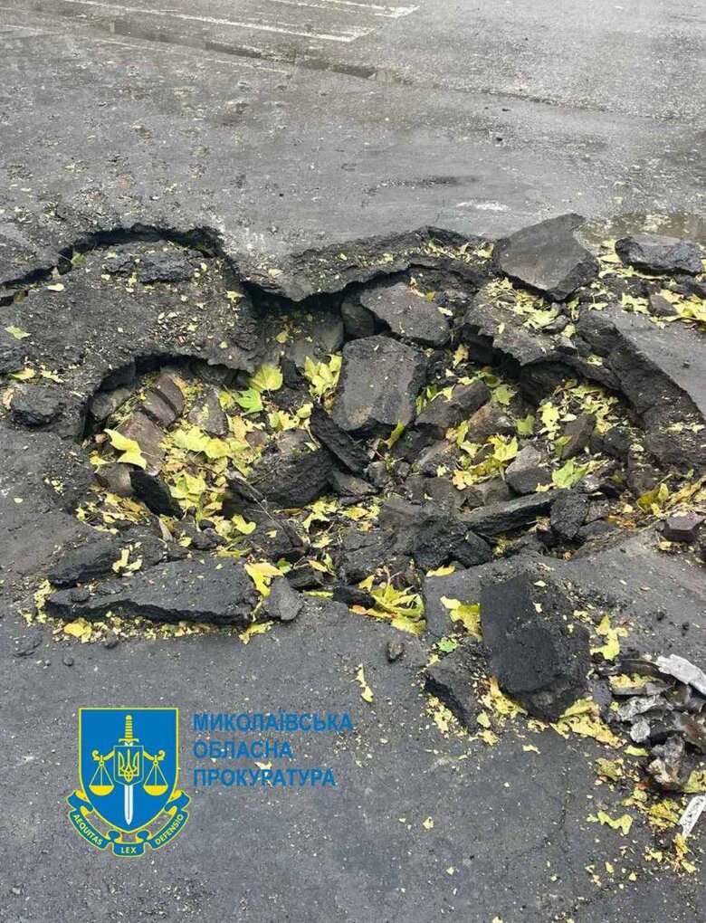 Наслідки нічних обстрілів Миколаєва російськими окупантами: Постраждалих немає 02
