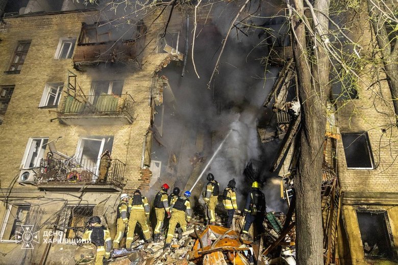 Харків: унаслідок масованої ворожої атаки постраждали 11 людей, ще трьох вдалося врятувати