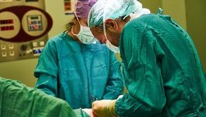 В Україні вперше пересадили кістковий мозок від неродинного донора