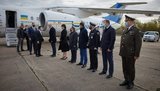 Зеленский прибыл с рабочей поездкой на Волынь, - ОП. ФОТО
