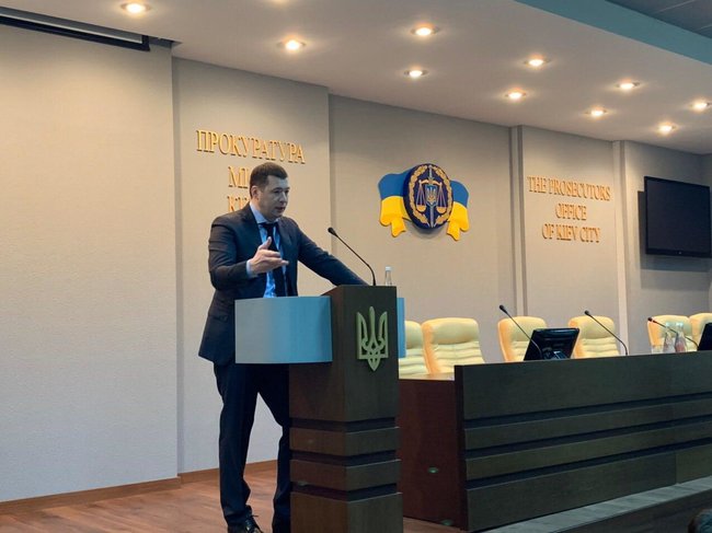 Люстрований у 2015 році прокурор Києва Юлдашев приступив до роботи, - прокуратура 01