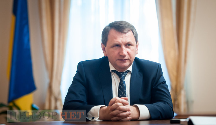 Суддя Верховного Суду Олег Ткачук: "Самим суддям суди не подобаються. 4 мільйони справ на рік. Як за місяць відписати 200 судових рішень?"