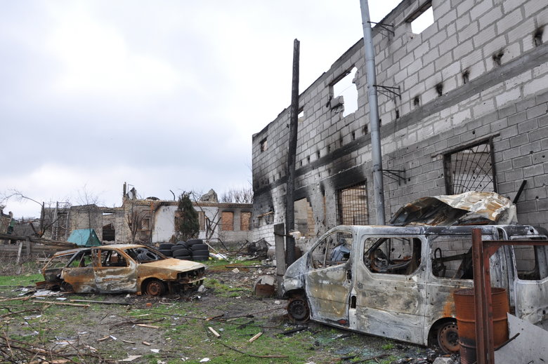 Зруйноване окупантами селище Горенка у передмісті Києва 13