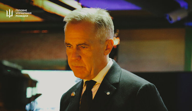 Canadian PM Carney shown components of Russian weapons. PHOTOS