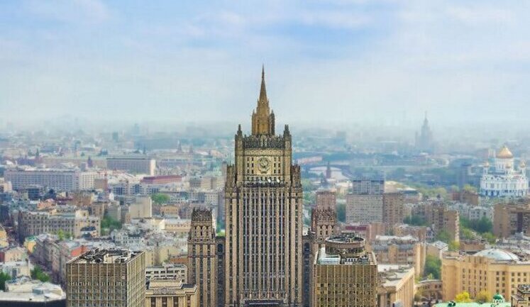 Тридцатилетняя эпоха сотрудничества с Западом безвозвратно завершена, - МИД РФ