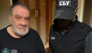 СБУ задержала иностранца-агента ФСБ, корректировавшего российские удары по Херсону. ФОТОрепортаж