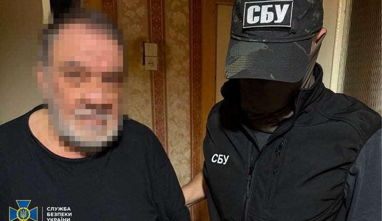СБУ задержала иностранца-агента ФСБ, корректировавшего российские удары по Херсону. ФОТОрепортаж