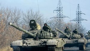 Столтенберг: Россия должна прекратить наращивание своих войск на границе с Украиной
