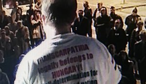 "Закарпатье по закону принадлежит Венгрии", - под посольством Украины в Будапеште состоялась сепаратистская акция, - посол Непоп. ФОТО