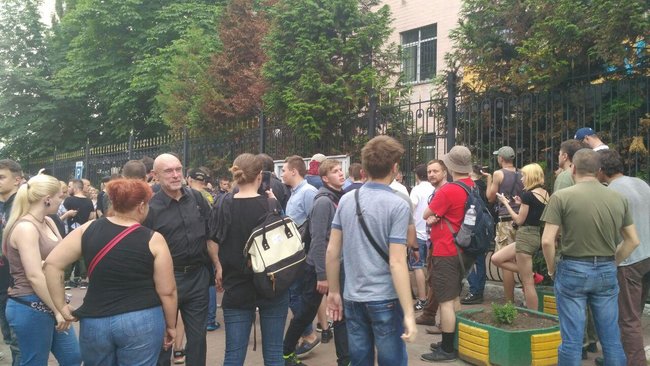 Затриманих противників КиївПрайду звільнили з РУВС, - С14 01