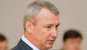 Совершенное мной правонарушение несовместимо, пожалуй, с занимаемой должностью, - Немилостивый