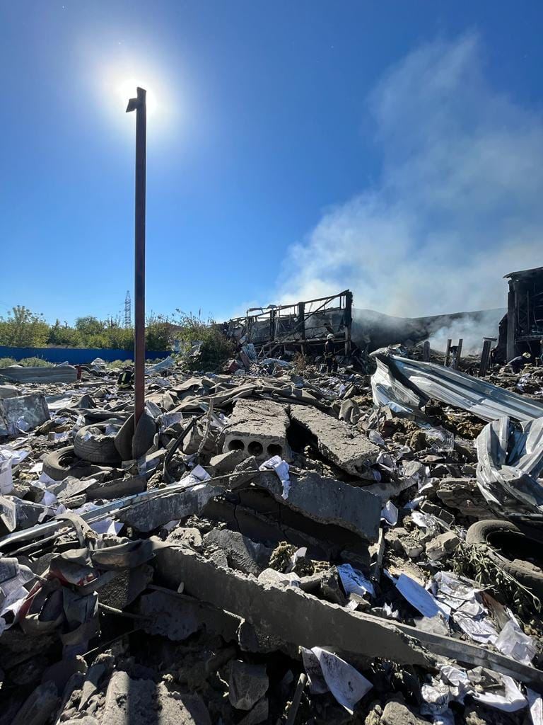 Окупанти серед ночі завдали ударів по півночі Донецької області, є загиблі та пораненні 03