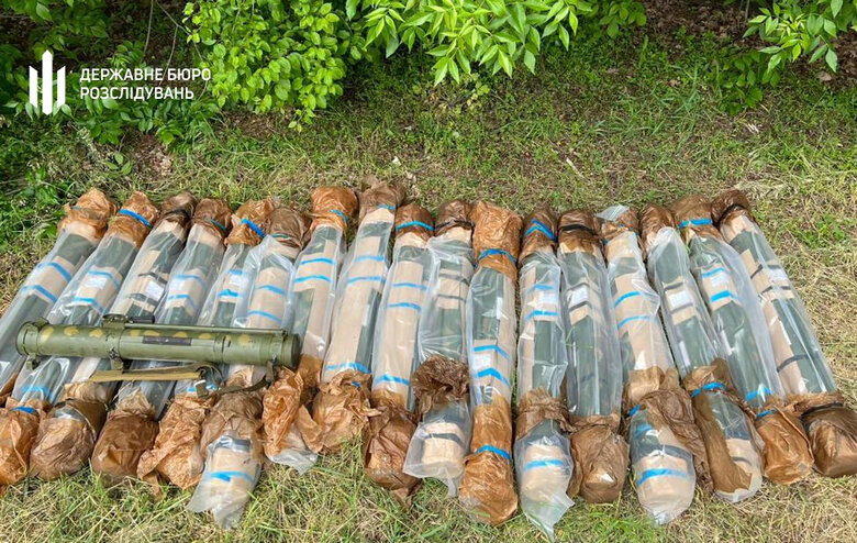 На Харківщині знайшли ще один схрон з російськими боєприпасами, - ДБР 01