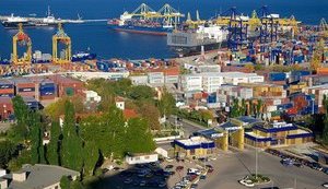 Фонд гарантирования проведет на DebtX аукцион по продаже порта в Ильичевске