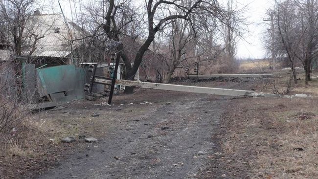 Колоною на Донецьк поїхало 42 особи, на мирну територію - 866: евакуація мирних жителів з Дебальцевого. Частина 2 03
