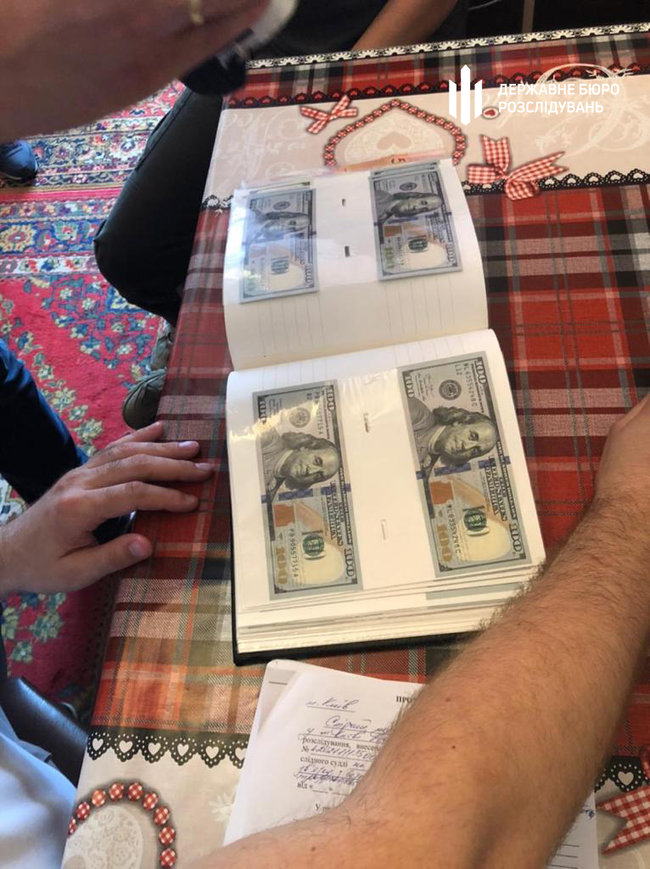 Старшина роти кілька місяців розкрадав майно столичної військової частини, - ДБР 04 Старшина роти кілька місяців розкрадав майно столичної військової частини, - ДБР 04