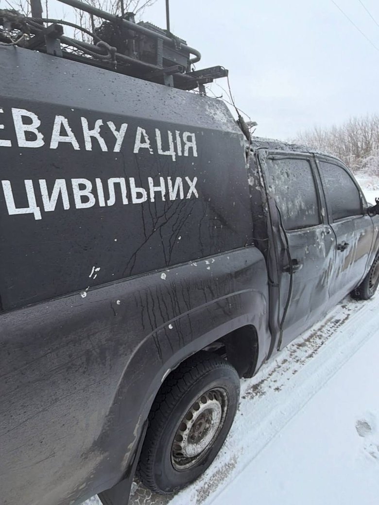 Волонтер Денис Христов попал под обстрел РФ