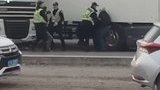 ДБР розслідує побиття патрульними адвоката та його батька на трасі Київ-Чернігів. ФОТО