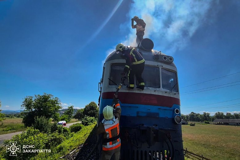 пожежа під час руху потяга на Закарпатті