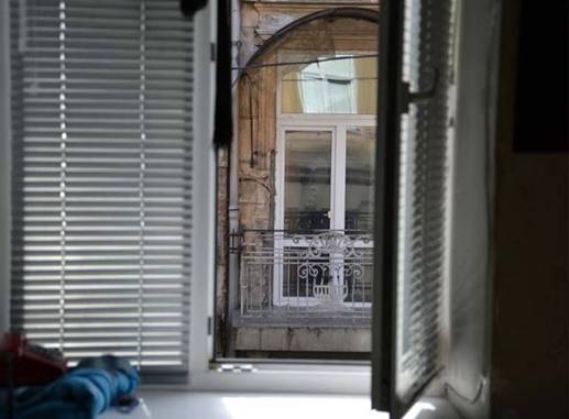 Чоловік влаштував стрілянину з вікна своєї квартири у Львові, а потім застрелився сам, - Нацполіція 02 Чоловік влаштував стрілянину з вікна своєї квартири у Львові, а потім застрелився сам, - Нацполіція 02