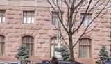 На Крещатике высадили стойкие к моли каштаны из Италии. ФОТОрепортаж