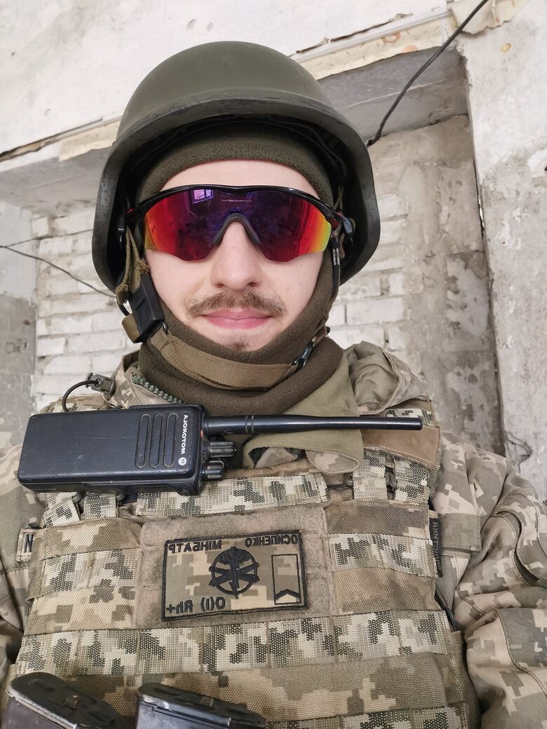 Олександр Осипенко: Диванні військові експерти не думають, що за кожним клаптиком відвойованої території стоять чиясь жертва та подвиг. Треба відставити браваду і зробити так, щоб ми виграли цю війну 02 Олександр Осипенко: Диванні військові експерти не думають, що за кожним клаптиком відвойованої території стоять чиясь жертва та подвиг. Треба відставити браваду і зробити так, щоб ми виграли цю війну 02