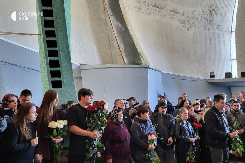 В Києві попрощалися з Данилом та його батьками